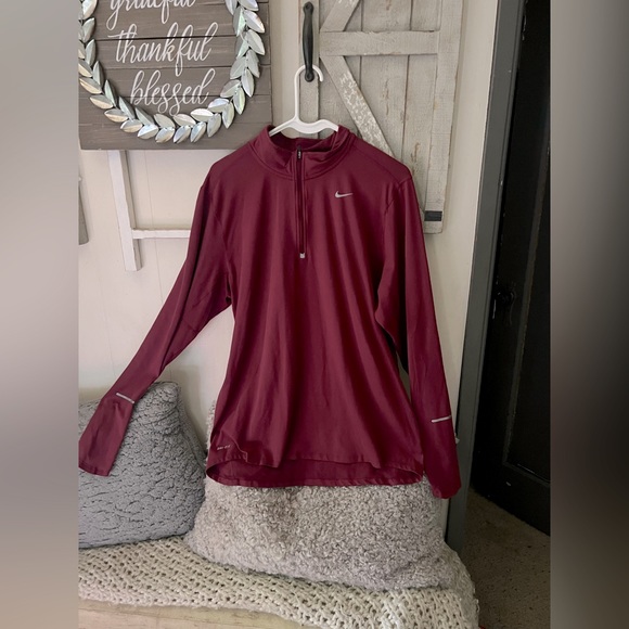 Nike thin quarter zip size L - Picture 1 of 4